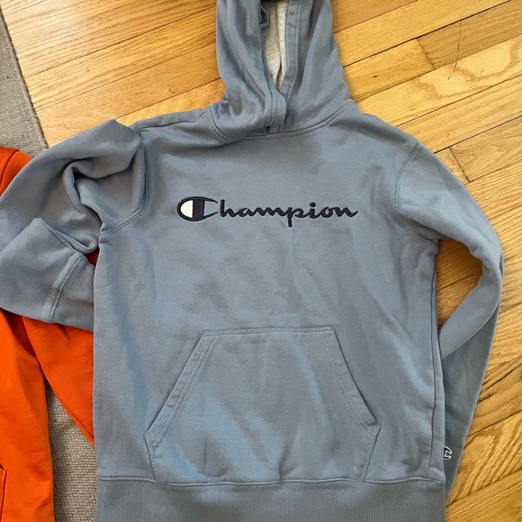 Boys sweatshirt lot size Lg - Picture 2 of 7